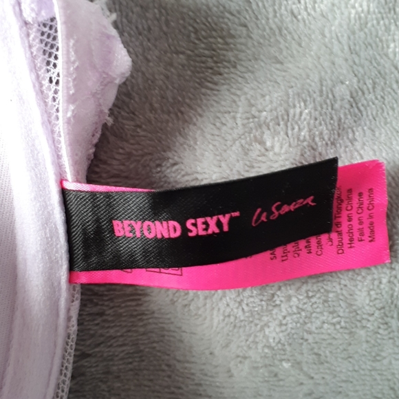 La Senza Beyond Sexy Lilac front close bra - Picture 8 of 11